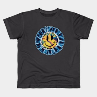 Graffiti Groove: 90s Smiley Splash!"- Retro Cute Hipster Blues Kids T-Shirt